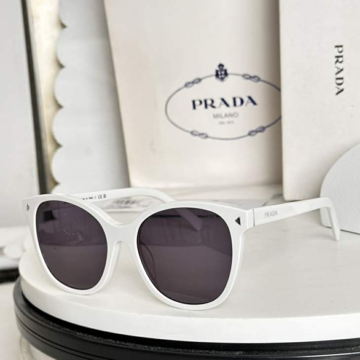 Picture of Prada Sunglasses _SKUfw76014702fw